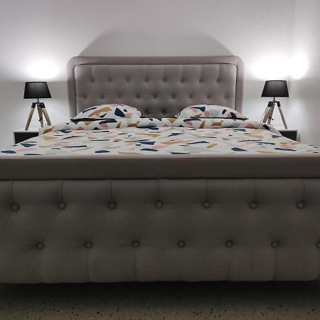 Magnifique Appartement T3 Agreable Et Moderne A أوبيرني المظهر الخارجي الصورة