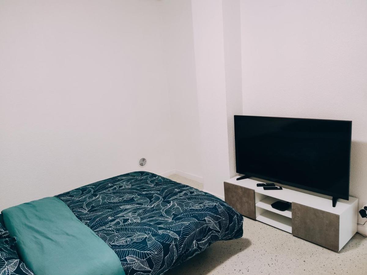 Magnifique Appartement T3 Agreable Et Moderne A أوبيرني المظهر الخارجي الصورة